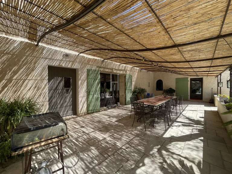 Maison Arles - 4 chambres - 450m²