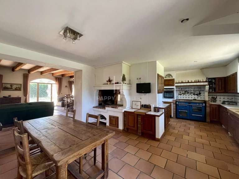 Maison Arles - 6 chambres - 335m²