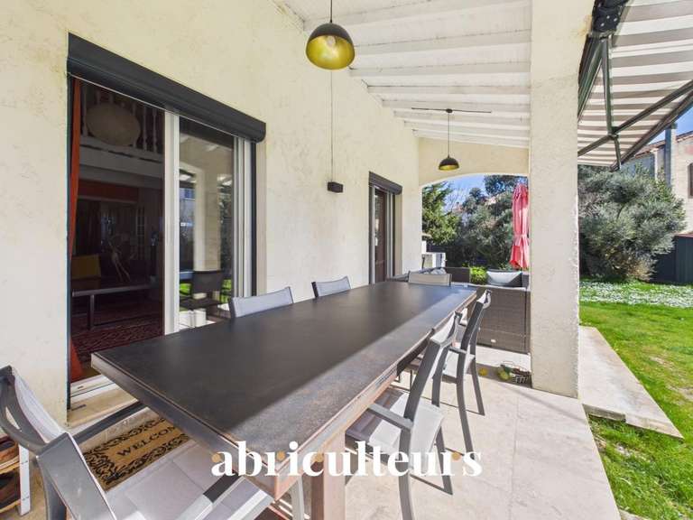 Maison Arles - 4 chambres - 135m²