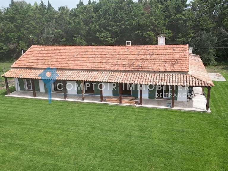 Maison Arles - 3 chambres - 150m²