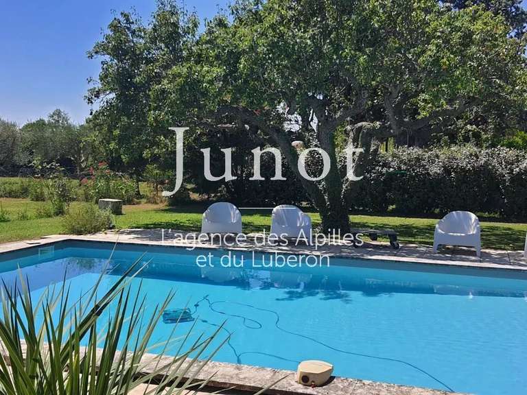 House Arles - 4 bedrooms - 300m²