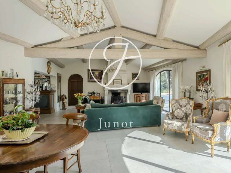 Maison Arles - 9 chambres - 740m²