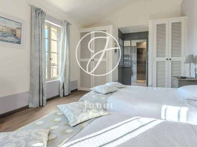 Maison Arles - 9 chambres - 740m²