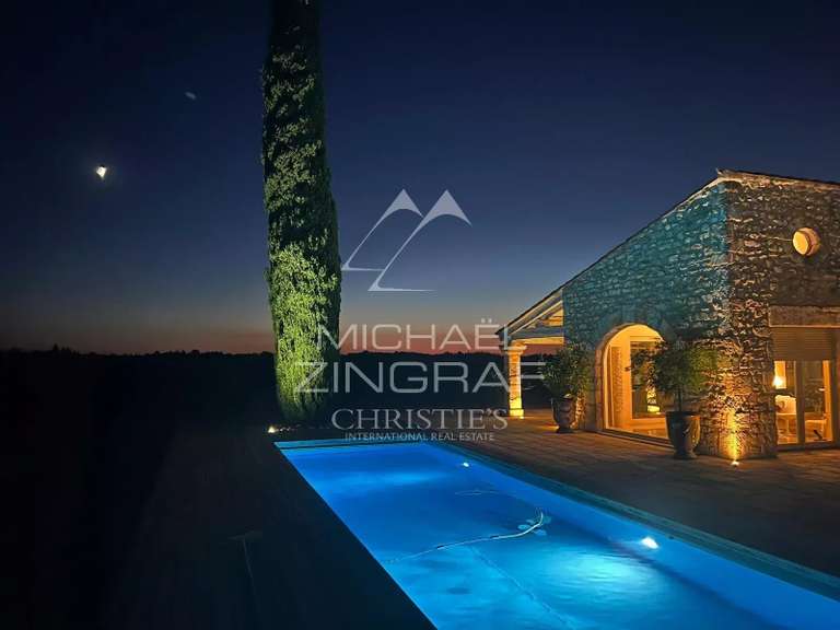 Propriété Arles - 6 chambres - 323m²