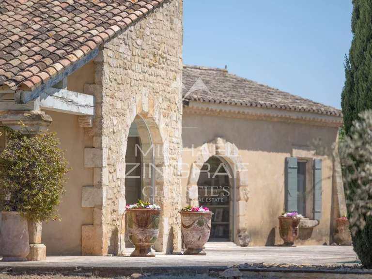 Propriété Arles - 6 chambres - 323m²