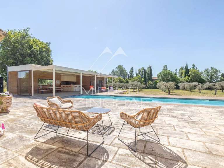 Propriété Arles - 6 chambres - 323m²