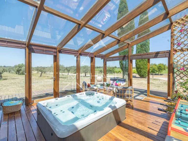 Propriété Arles - 6 chambres - 323m²
