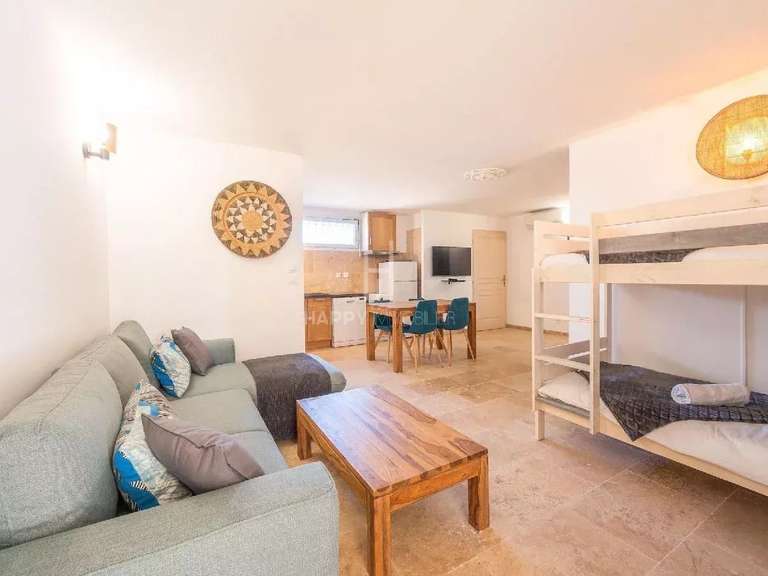 Propriété Arles - 2 chambres - 500m²