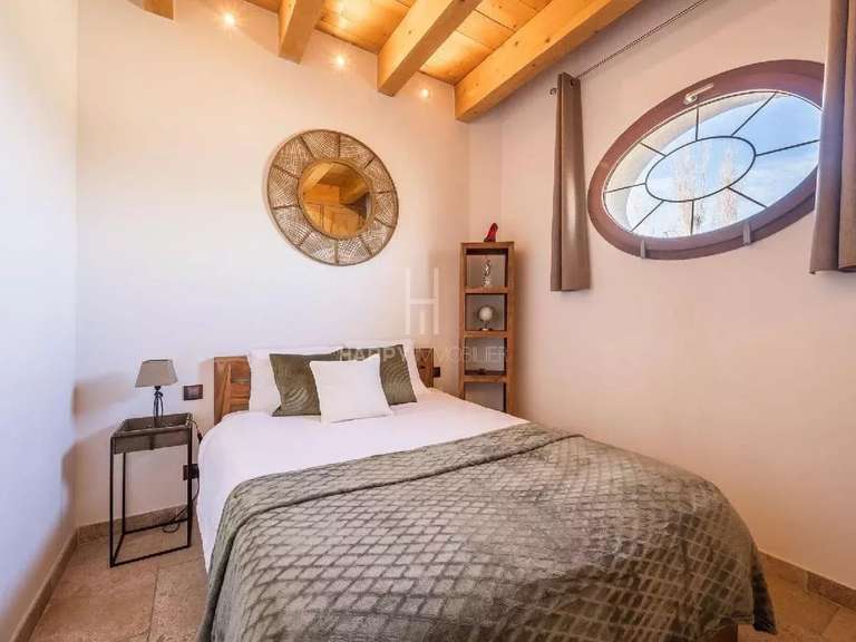 Propriété Arles - 2 chambres - 500m²