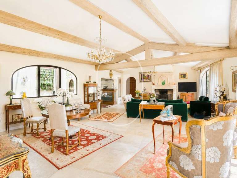 Propriété Arles - 10 chambres - 700m²