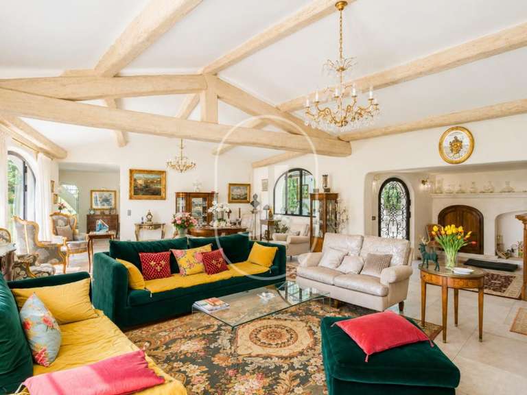 Propriété Arles - 10 chambres - 700m²