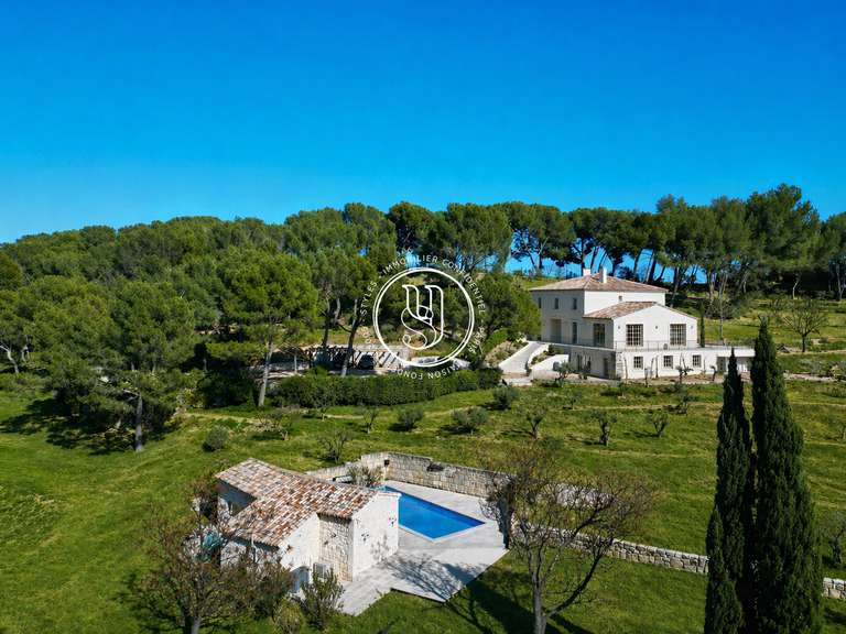 Villa Arles - 6 chambres - 490m²