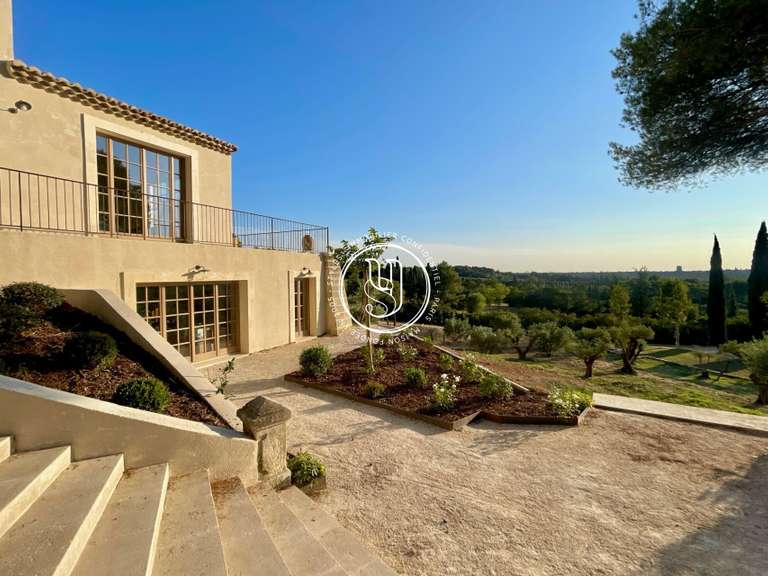 Villa Arles - 6 chambres - 490m²