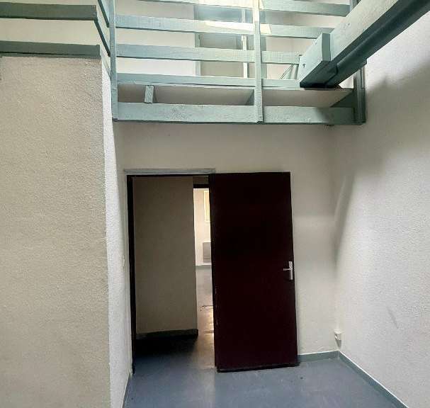 House Arpaillargues-et-Aureillac - 640m²