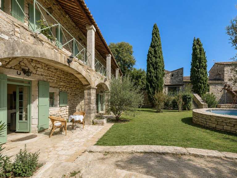 Maison Arpaillargues-et-Aureillac - 6 chambres - 443m²
