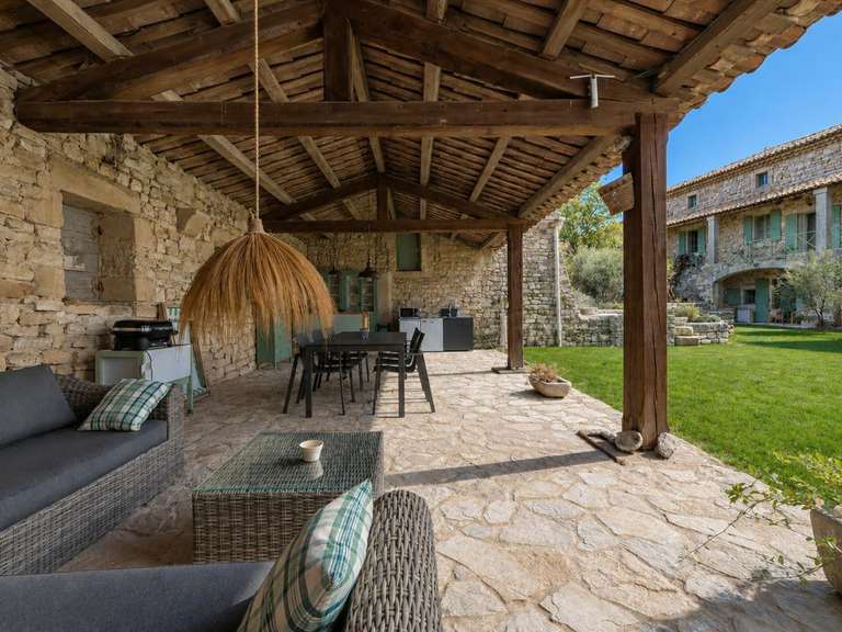 Maison Arpaillargues-et-Aureillac - 6 chambres - 443m²