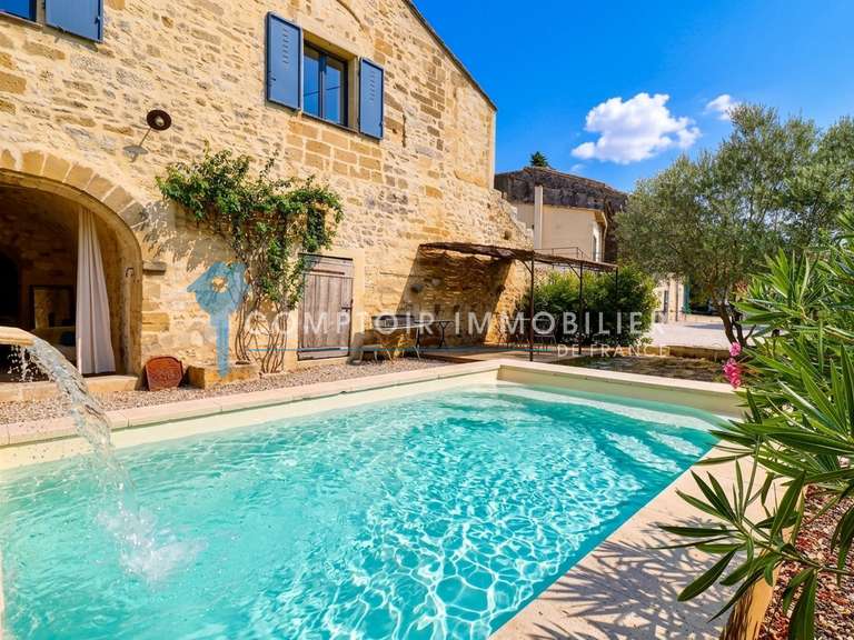 Maison Arpaillargues-et-Aureillac - 4 chambres - 140m²