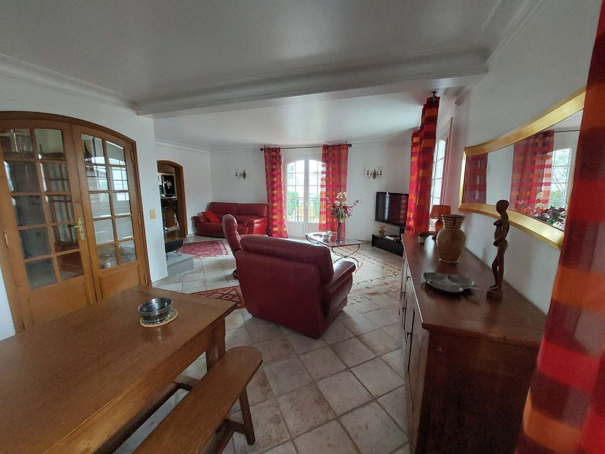 Maison Arpajon-sur-Cère