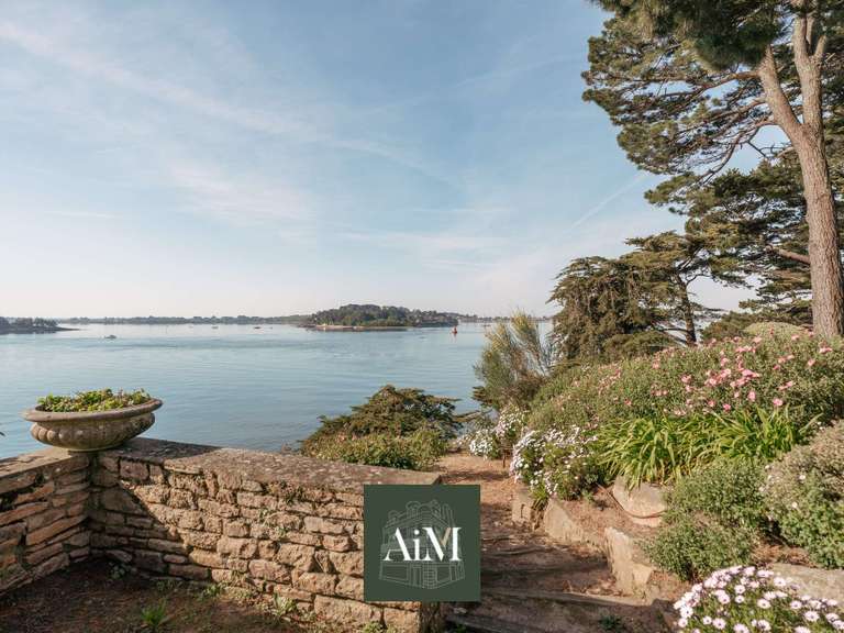 House Arradon - 4 bedrooms