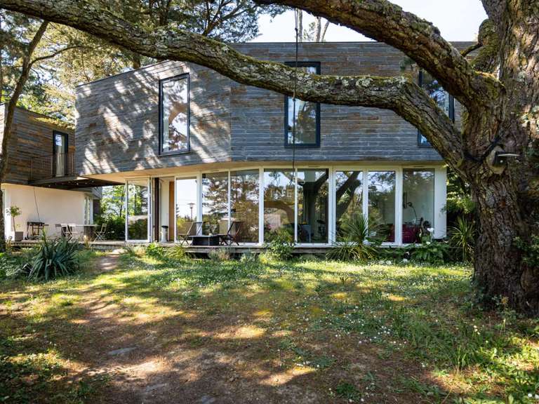 House Arradon - 5 bedrooms