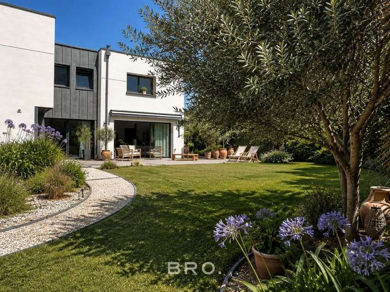 House Arradon - 5 bedrooms