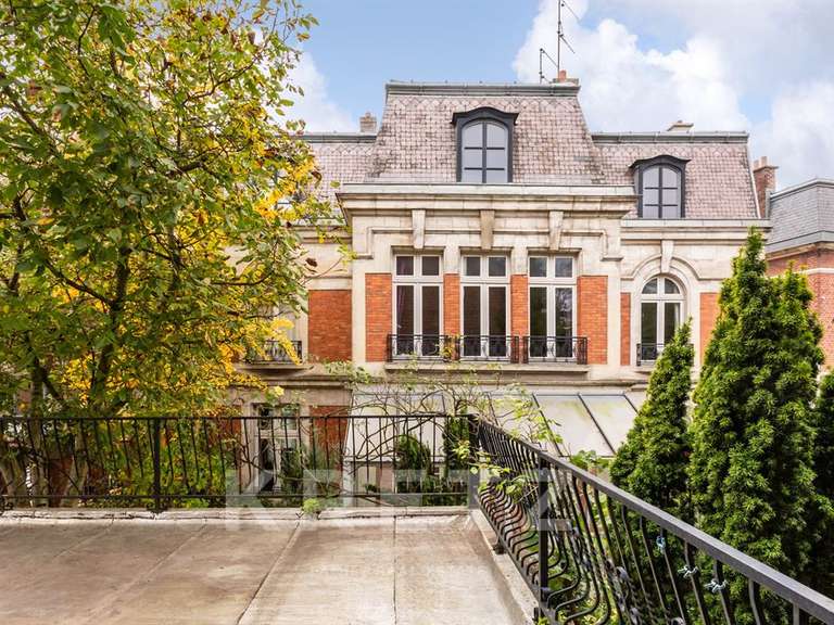 Maison Arras - 5 chambres - 305m²