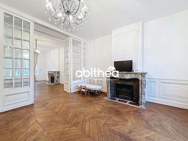 Maison Arras - 6 chambres - 280m²