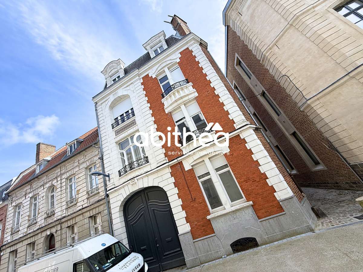 House Arras