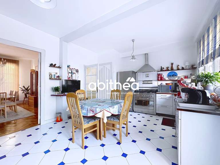 Maison Arras - 12 chambres - 318m²