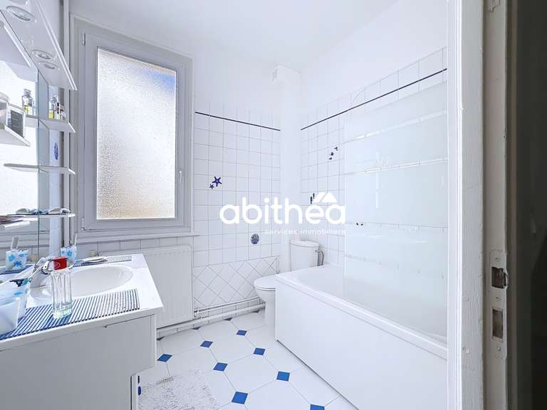 Maison Arras - 12 chambres - 318m²