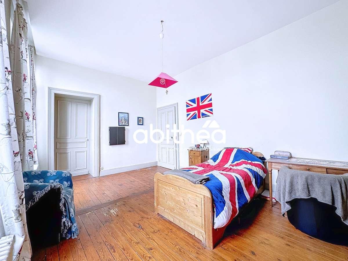 House Arras