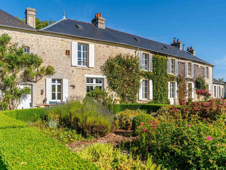Maison Arromanches-les-Bains - 8 chambres - 429m²