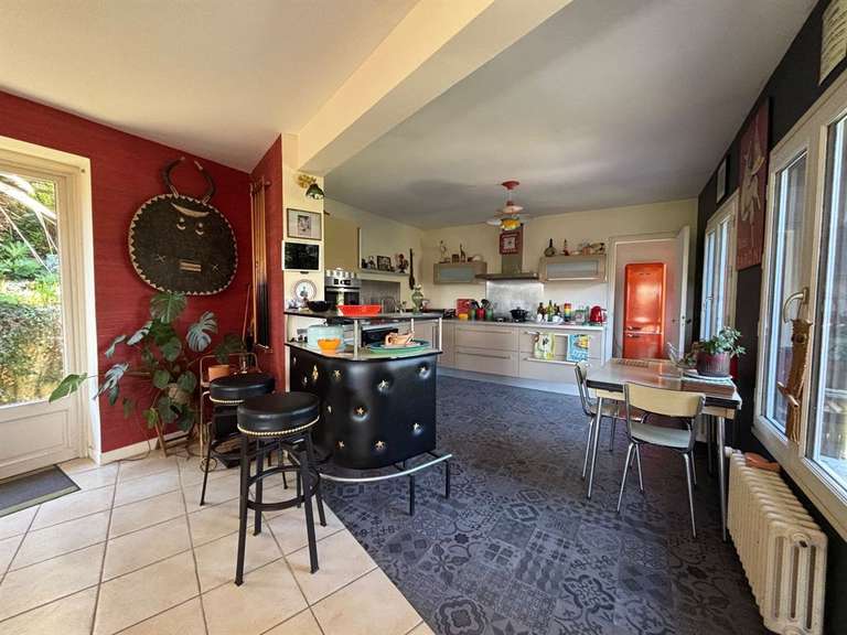 Maison Arromanches-les-Bains - 3 chambres - 241m²