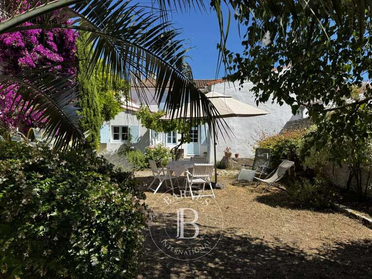 Maison Ars-en-Ré - 5 chambres - 211m²
