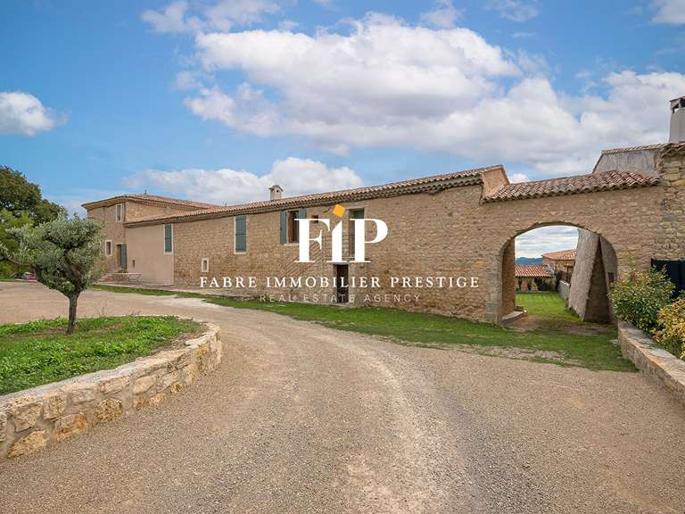 Propriété Artignosc-sur-Verdon - 4 chambres - 680m²