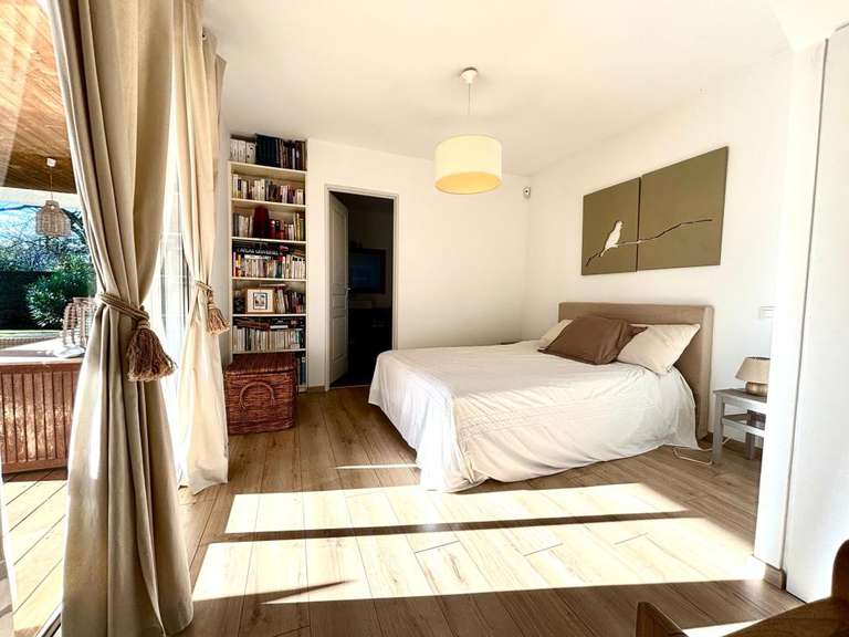 House Artiguelouve - 5 bedrooms - 228m²