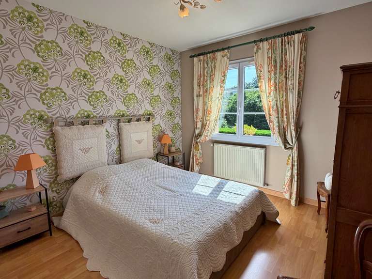 House Artigues-près-Bordeaux - 5 bedrooms - 203m²