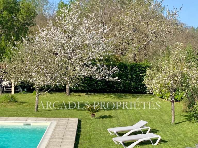 Maison Arveyres - 5 chambres - 230m²