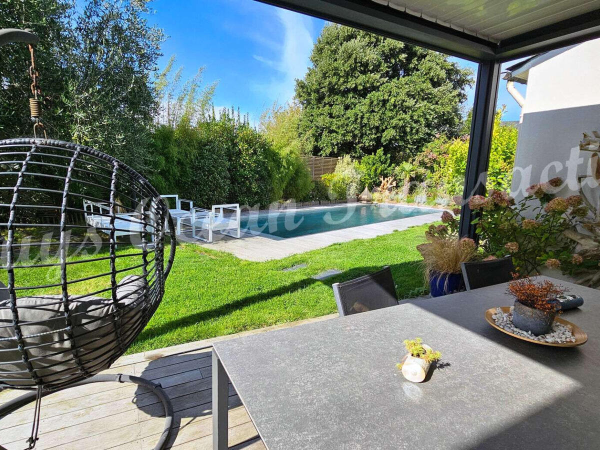House Arzon