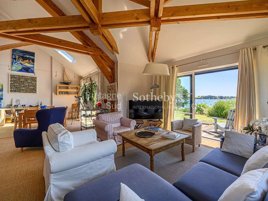 House Arzon