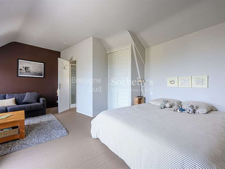 House Arzon - 4 bedrooms - 180m²
