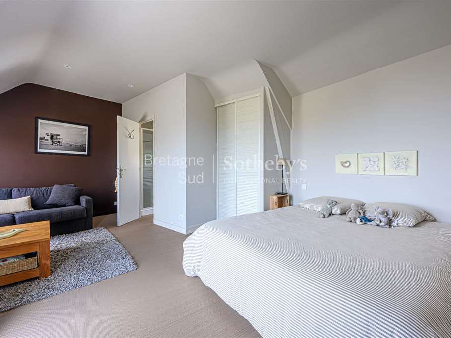 House Arzon