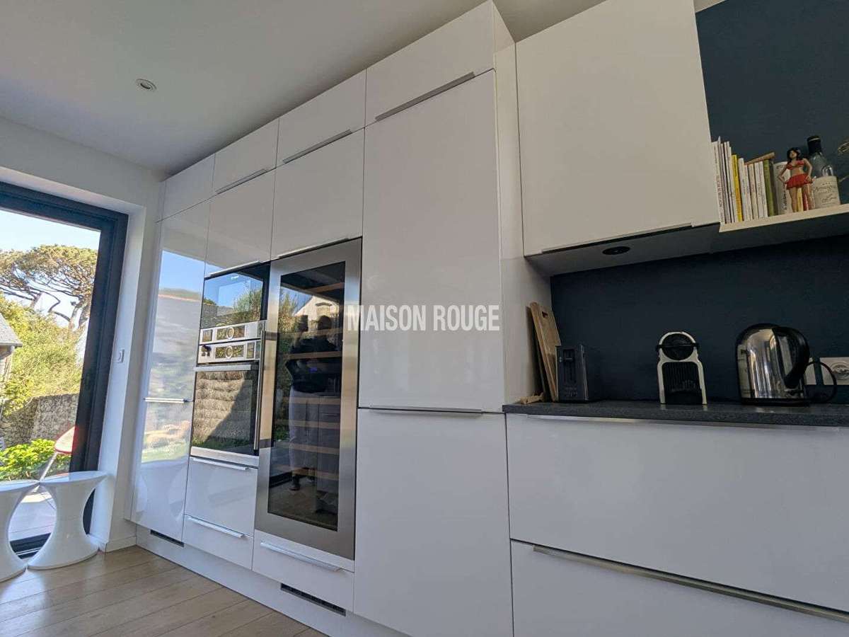 House Arzon