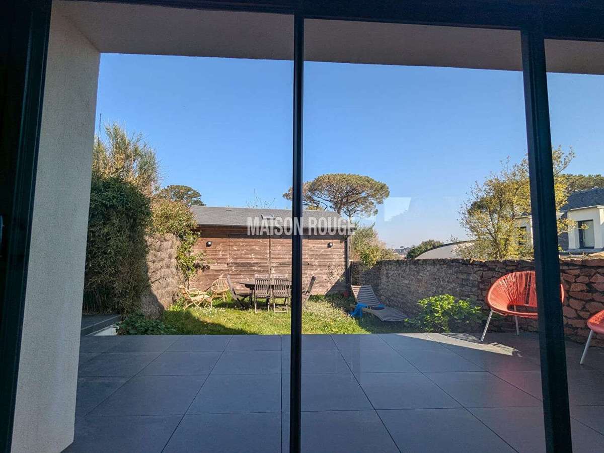 House Arzon