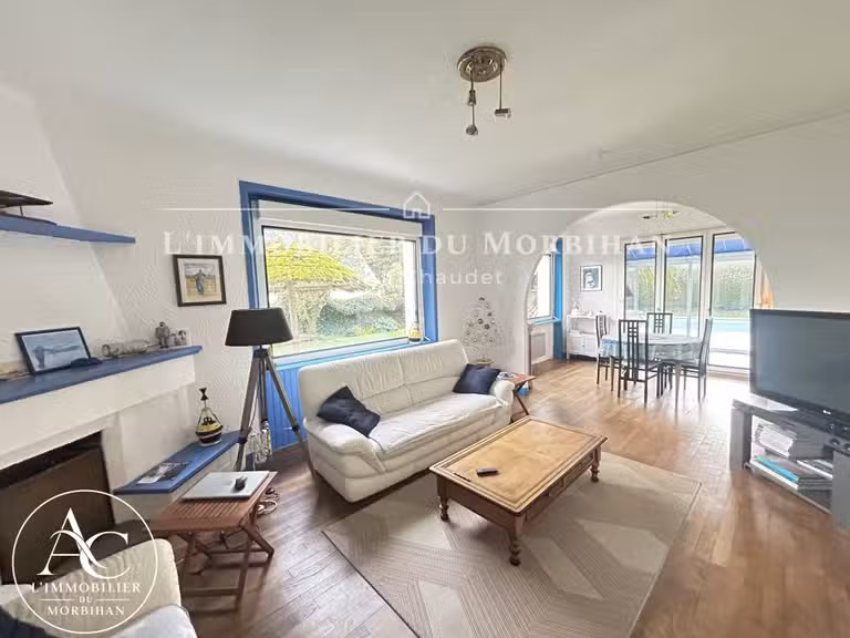 House Arzon - 5 bedrooms - 184m²