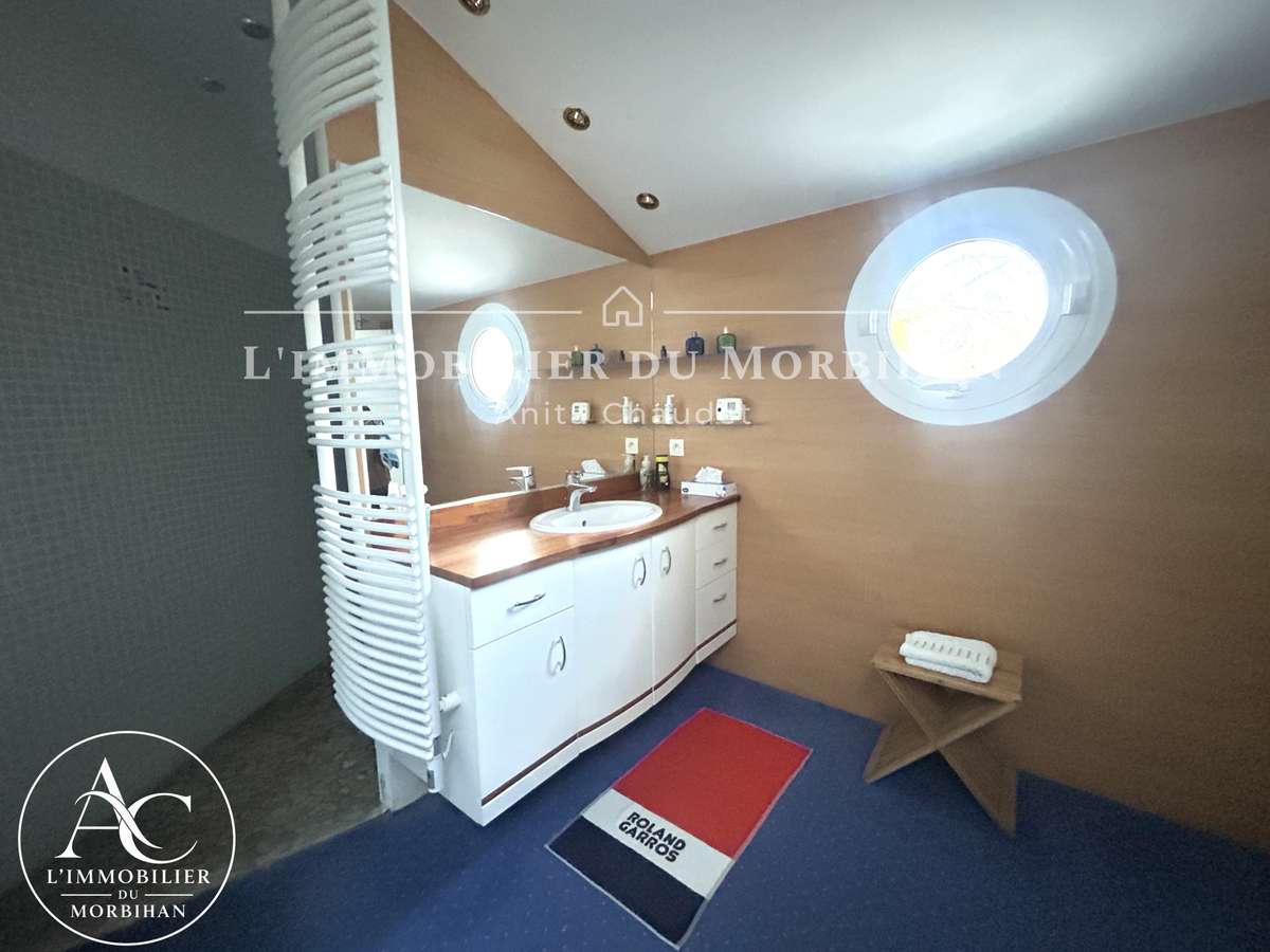House Arzon