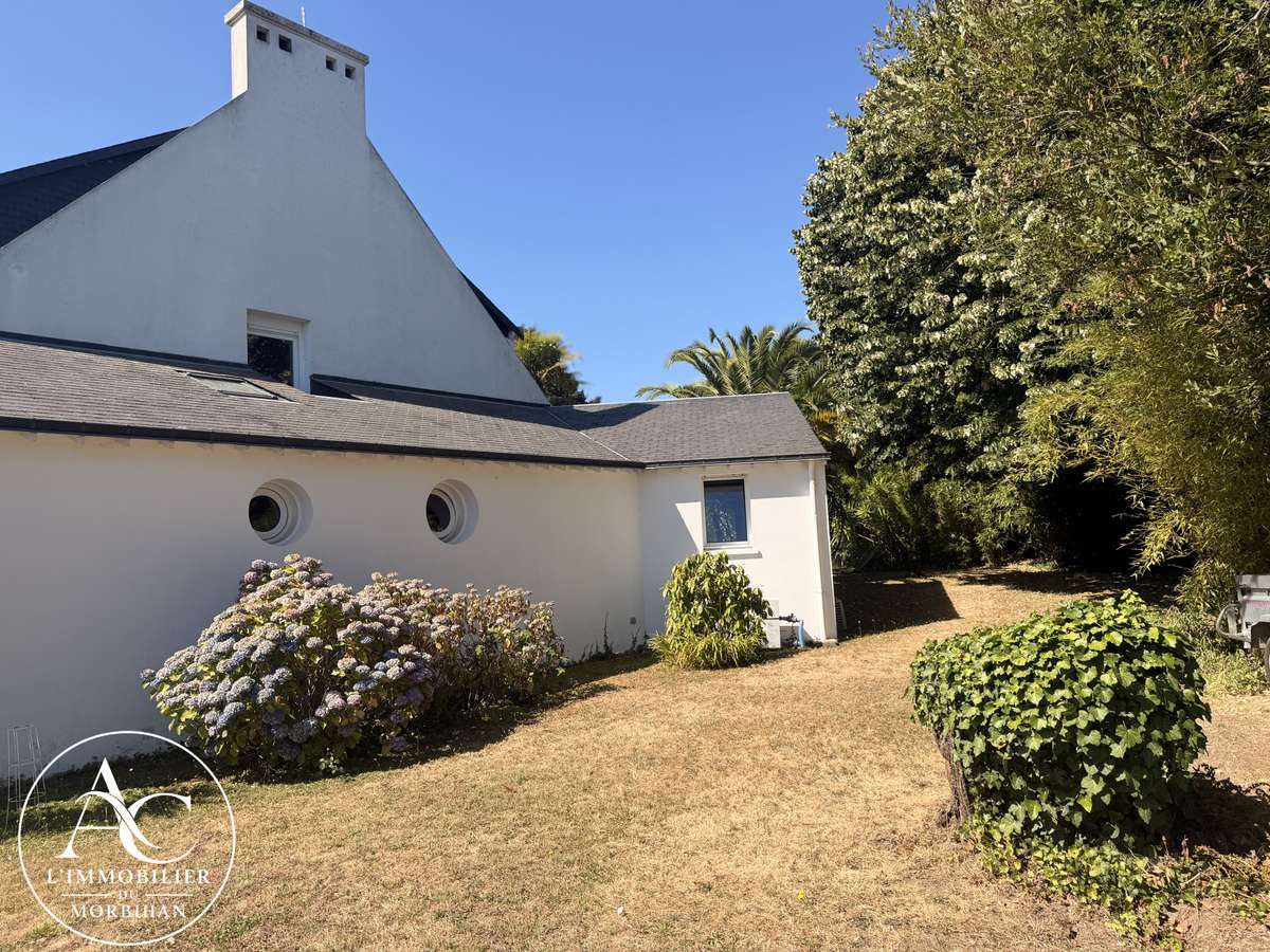 House Arzon