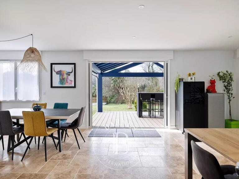 Maison Ascain - 4 chambres - 257m²
