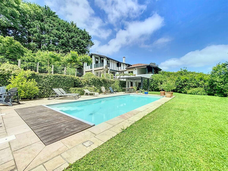 Maison Ascain - 4 chambres - 250m²