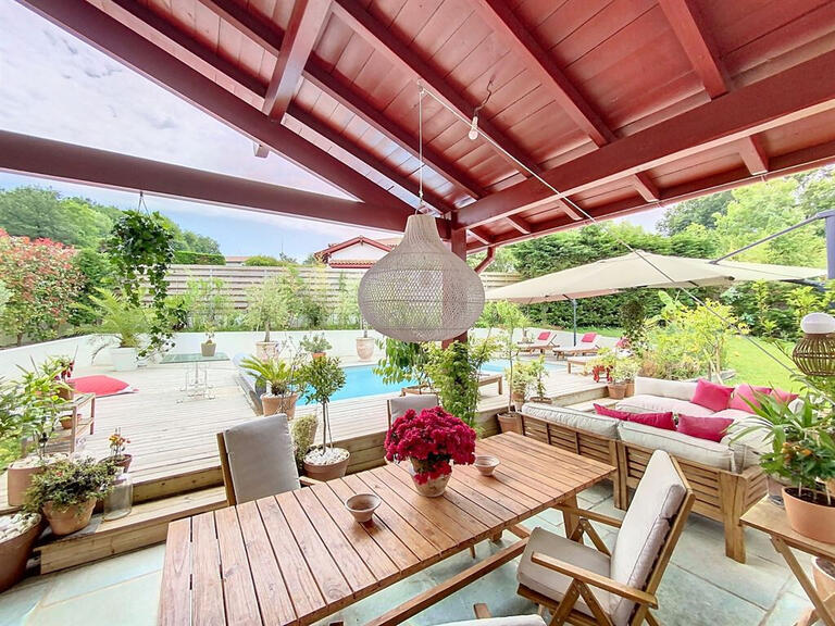 Maison Ascain - 4 chambres - 200m²